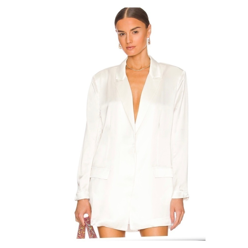 SER.OYA Ronin White Satin Oversized Blazer Jacket Medium NWT - Picture 7 of 16